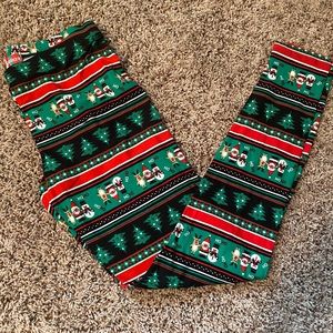 Holiday style soft leggings